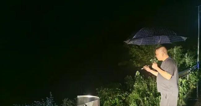 慈利縣楊柳鋪鄉(xiāng)|齊心協(xié)力，奮戰(zhàn)防汛一線